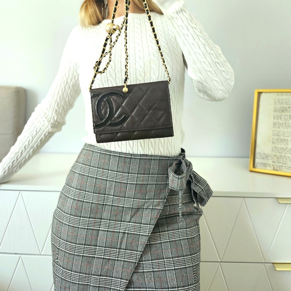 🖤CHANEL Authentic Cambon Wallet🖤 - Picture 10 of 17